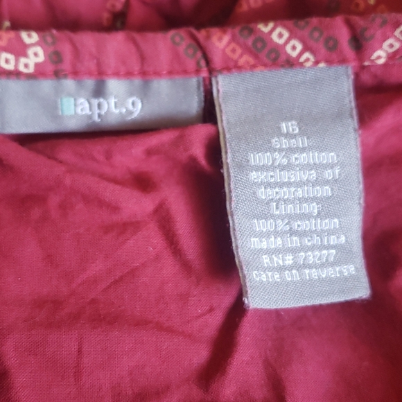 Apt. 9 fully lined pleated burgandy print skirt - Picture 7 of 8